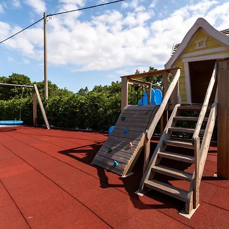 Mediterranean Anatai With Sauna & Tennis Court Drenje (Istria)