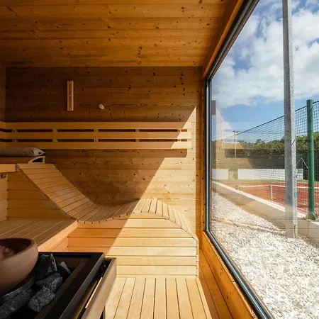 Mediterranean Anatai With Sauna & Tennis Court *